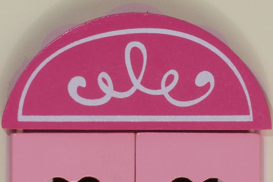 Panasonic 100-300mm f/11 200mm