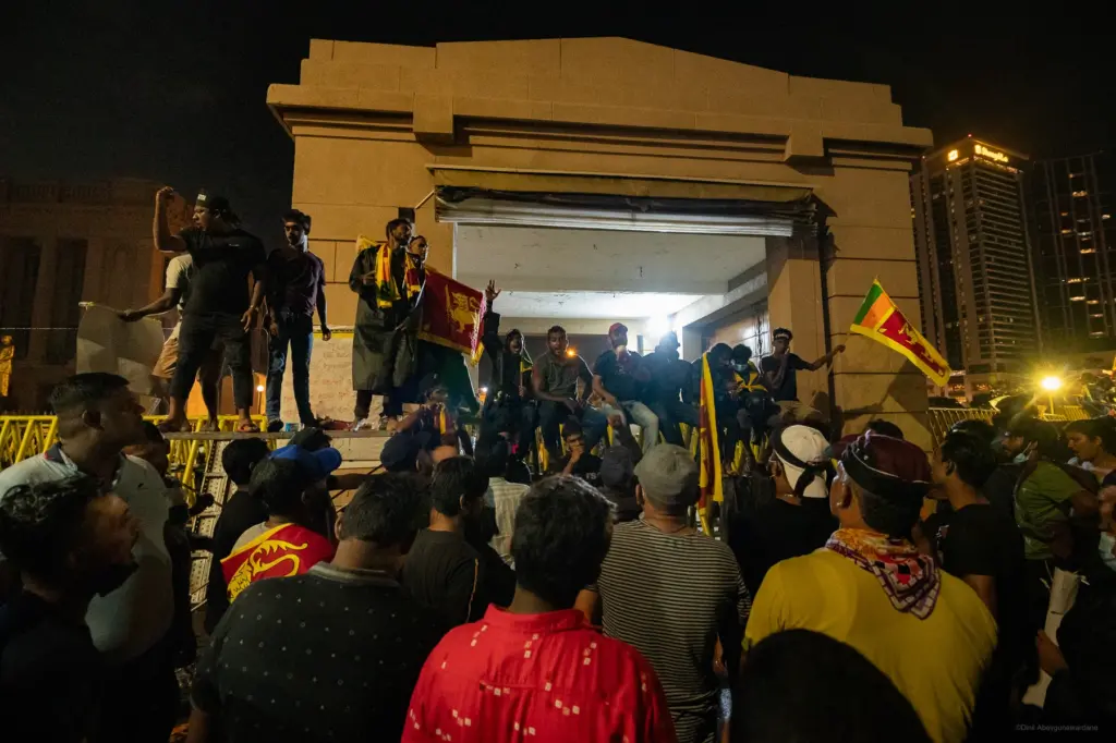 Protesters blocking the entrance to the presidential secretariat (President's office) during the Sri Lankan uprising of 2022 - Galle Face, Colombo